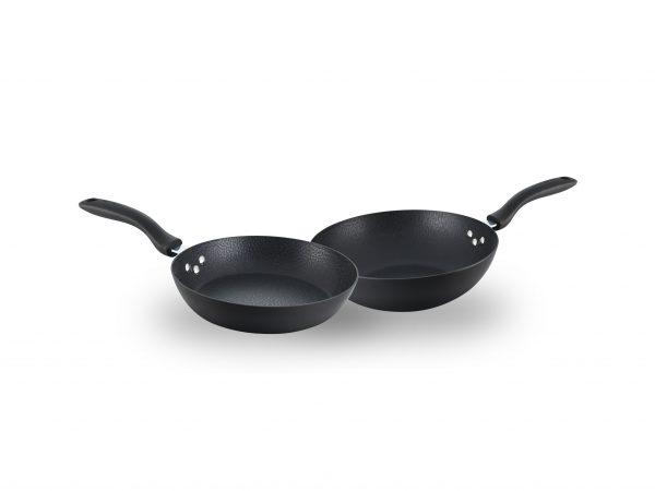 Shap-Leather Grain Iron Wok and Pan